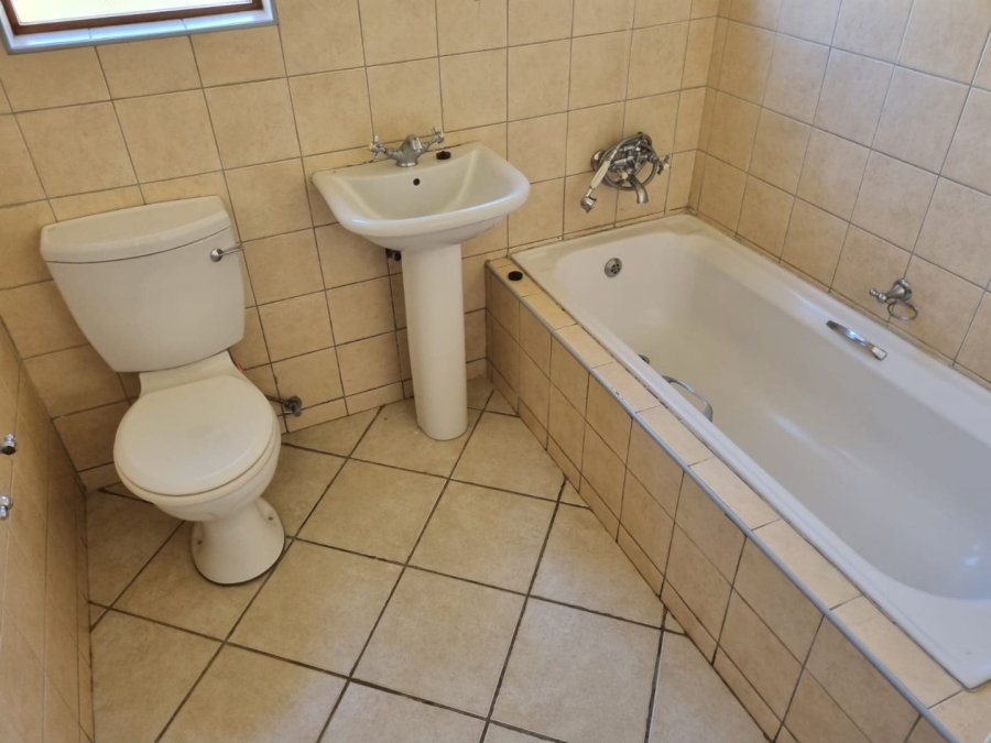3 Bedroom Property for Sale in Hillside Free State